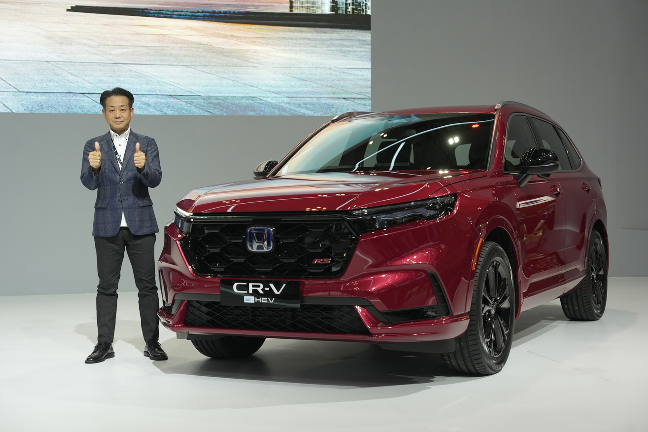 Honda Luncurkan All New Honda CR-V, SUV :: Honda Indonesia